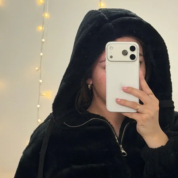 Bershka Plush Black Teddy Jacket - Picture 4 of 4